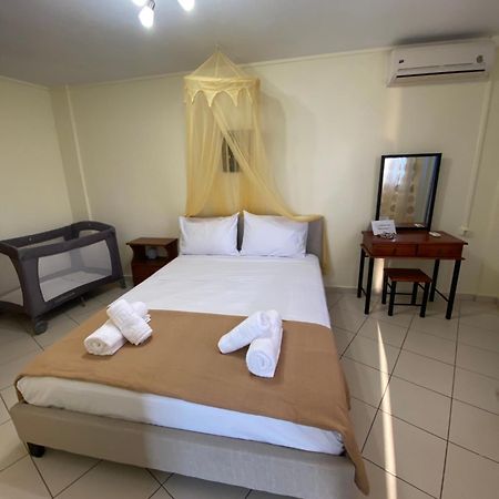 Althea Apartment Maroulás מראה חיצוני תמונה